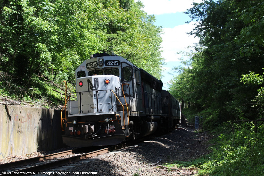 NJT 4215